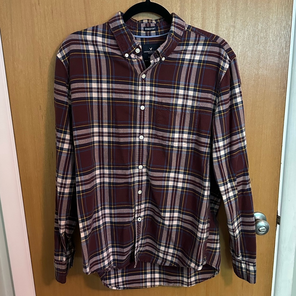 American Eagle Seriously Soft Men's Plaid Button-Down Shirt